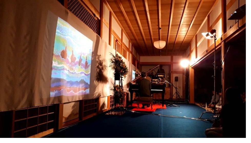 音楽と映像のステージ